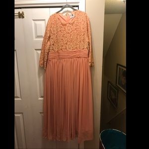 Exquisite English Manor Dainty Jewell Dress Maxi